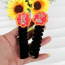 2入組新年風格毛絨螺旋髮圈，適用於兒童，傳統頭飾 - 黑色 - 查看 3