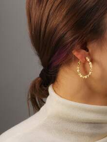 1對復古歐美風格合金開紋c形耳環,適用於日常使用 - 金黃色 - 查看 1