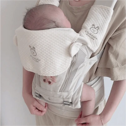 Ins嬰兒背帶吸嘴墊胸部咬咬墊肩帶腰帶配件咬咬圍兜