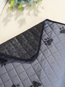 1pc Random Light/Dark Gray Color Paw Printed Square Breathable Waterproof Pet Mat Suitable For Cats And Dogs Of All Sizes, Can Be Used As Sleeping Mat And Pee Pad For Winter - Grey - View 4