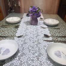 Hlyaimu蕾絲針織白色玫瑰浪花花紋長方形桌布,簡單純淨 - 白色 - 查看 1