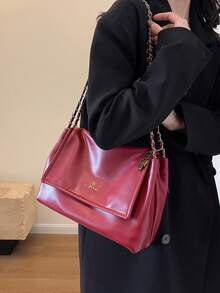 In 2023, The New Fashion Solid Color Pu Large-Capacity Braided Chain Shoulder Strap Shoulder Bag Letter Pattern Decoration Design Can Be Slung Over The Square Bag Red Handbag Suitable For The New Year. - Red - View 2