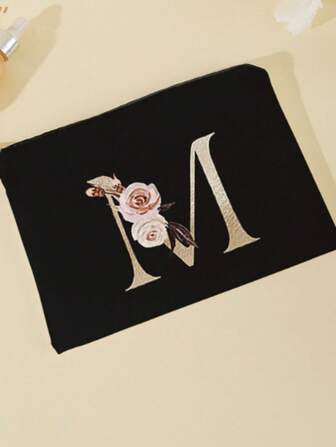 1 buc. Geantă de machiaj pentru femei, ediție nouă, aurie, cu imprimeu de litere englezești, geantă de toaletă portabilă multifuncțională pentru călătorie, potrivită pentru uz zilnic, decor de cameră roz, dormitor, baie, living, birou, articole de călătorie, decor de nuntă, casă, ziua de naștere, ciupercă, accesorii de Anul Nou, cadouri pentru tata, mama, cel mai bun prieten, profesor, bărbat, amuzant cadou, depozitare bijuterii, organizator de bijuterii, cutie de baie, geantă de machiaj, geantă, pungă de machiaj, articole esențiale de călătorie, geantă de machiaj, geantă cosmetică, capacitate mare, geantă mare de machiaj, cadouri de Crăciun, pungă, călătorie, cadouri pentru femei, esențial de călătorie, pungă, geantă de mână / geantă mică, organizator de machiaj, organizator de machiaj, pungă, suport pentru pensule, pungă mică, pungă de capacitate mare, cadouri pentru femei, cadouri de Crăciun, idei de cadouri pentru femei