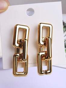1pc European And American Popular Jewelry Metal Chain Buckle Exaggerated Earrings, Fashionable Stud Earrings With Personalized And Design, Suitable For Women's Daily Wear - Gold - View 1