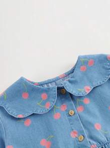 MARC&JANIE 女孩甜美可愛的櫻花蕾絲領長袖牛仔裙，適合春季