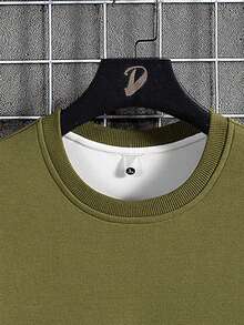 Men's Cargo Style Pocketed Outdoor Hoodie - Olive Green - View 2