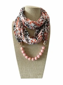 1條豹紋雙色珠鏈襯托亞克力合金裝飾的雪紡圍巾,女士日常穿著及休閒搭配 - 彩色 - 查看 1