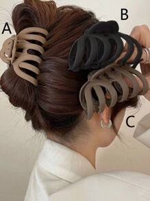 1-3pcs Women's Large Watermelon-Shaped Black/Khaki/Brown Solid Color Lightweight Plastic Hair Clip, Fashionable And Versatile, Elegant And Graceful Hair Accessory Suitable For Daily Wear, Outgoing, Hair Styling, Face Washing, Bathing, Makeup And Matching With Clothes Casual Hair Claws Claw Clips Hair Clips Hair Jaw Clip Hair Clamps Hair Clutch Hair Catcher Clip, School Stuff, College Fall Winter Hair Accessories For Women For Vacation Outfits Woman - Shape - View 10
