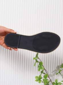 2024 Fashionable Women's Slippers For Casual, Beach Wear With Flat Heel, Embossed Alligator Skin Pattern, Hollow Out, Plus Size, Gold - Gold - View 5