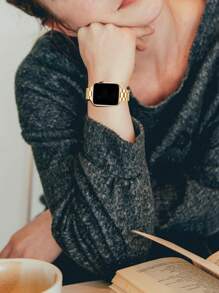 適用於女性的精細不銹鋼手錶帶,兼容蘋果手錶系列9/8/7/6/5/4/3/2/1/se,尺寸包括41mm,40mm,38mm,45mm,44mm,42mm,49mm - 金色 - 查看 3