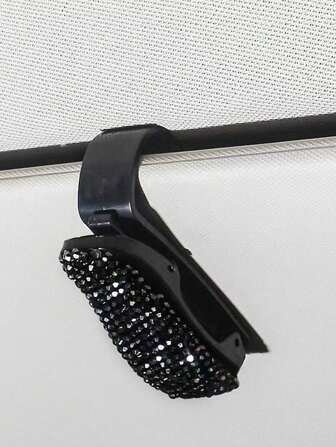 1 件全新多色汽车眼镜夹，带水钻，创意遮阳板文件太阳镜眼镜架，极具吸引力的汽车内饰装饰产品