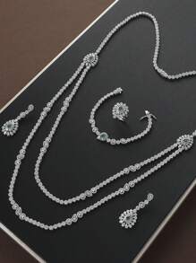 1 Set de joyería verde que incluye collar, aretes, anillo y pulsera