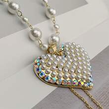 1件精緻的假珍珠鍊心形吊墜項鍊,時尚珠寶鑲嵌假鑽石和假珍珠心型吊墜毛衣鍊女士長項鍊裝飾,百搭服裝配件 - 白色 - 查看 4