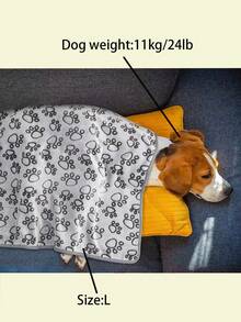 1pc Grey Paw Patterned Fleece Pet Blanket For Small And Medium Sized Cats And Dogs, Suitable For All Seasons Sleeping - Grey - View 7