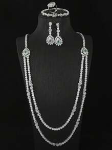 1 Set de joyería verde que incluye collar, aretes, anillo y pulsera