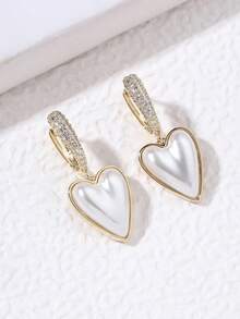 1對經典心形和人造珍珠裝飾垂墜耳環，時尚復古女性配件 - 愛心形 - 查看 3