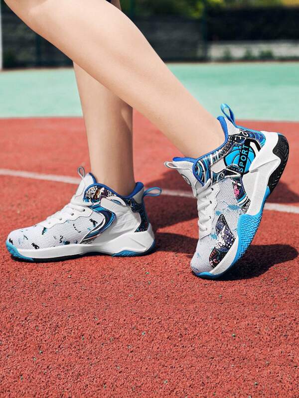 1 Paire De Baskets Imprimées Graffitis Pour Garçons, Adaptées À L'entraînement Intérieur Et Extérieur, Quatre Saisons, Antidérapantes Et Résistantes À L'usure, Avec Lacets, Chaussures De Basket-ball
