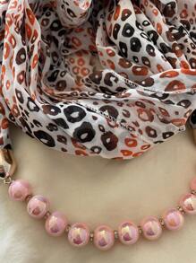 1條豹紋雙色珠鏈襯托亞克力合金裝飾的雪紡圍巾,女士日常穿著及休閒搭配 - 彩色 - 查看 3