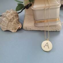 1條長毛衣鏈金屬時尚簡約a字母優雅高端女士項鏈 - 金色 - 查看 5