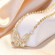 時尚蝴蝶吊墜項鍊,適合女性佩戴 - 金色 - 查看 1