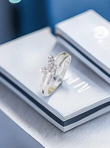 1pc Exquisite & Gorgeous Butterfly Design White Ring Suitable For Women, Valentine's Day Gift And Daily Wear - Butterfly - View 3