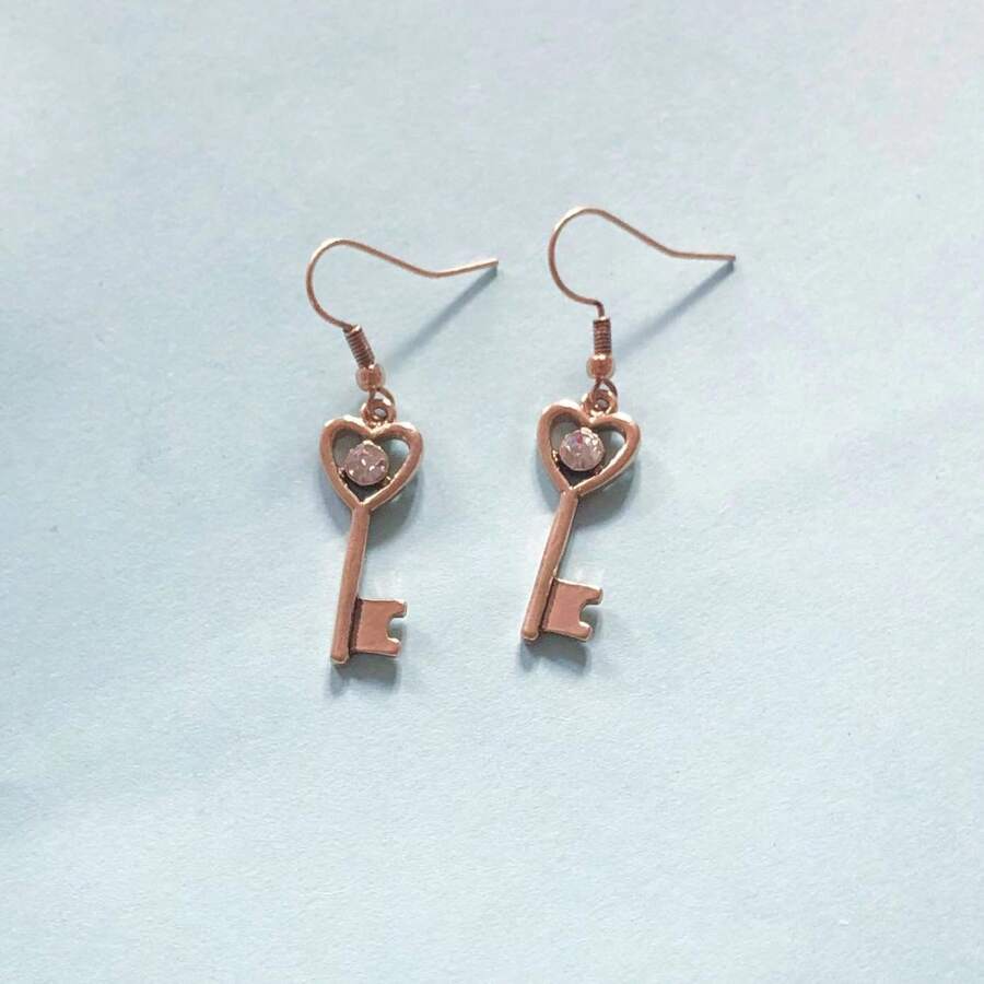 1pair Alloy Heart & Key Shape Dangle Earrings, Minimalist Style, Suitable For Women - Bronze - View 1
