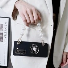 1入白色塑料表面鍍PU皮革帶康乃馨裝飾手機殼和1入珍珠手鍊，兼容三星Galaxy Z Fold5 4 3 5g - 白色 - 查看 4