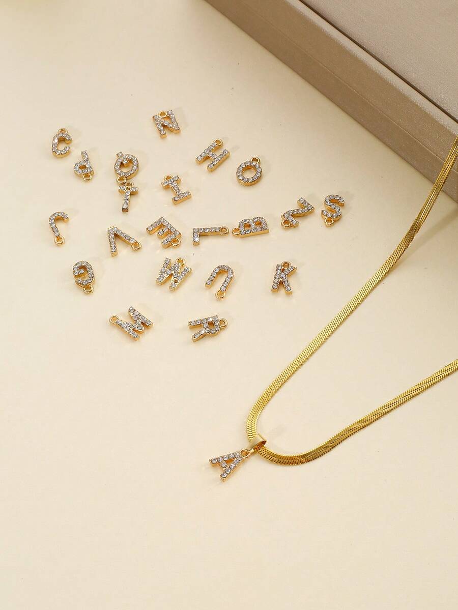 1 Pieza Collar De Colgante De Letras De 26 Pedrería De Moda Y Exquisito Para La Vida Cotidiana De Las Mujeres - Amarillo Oro - Ver 1