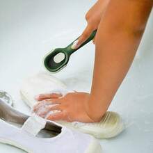 多功能鞋刷搭配肥皂分配器柔軟毛皮洗鞋刷,舒適握把,適用於鞋子洗滌、浴室、廚房、柔軟的洗衣服（綠色） - 綠色 - 查看 3