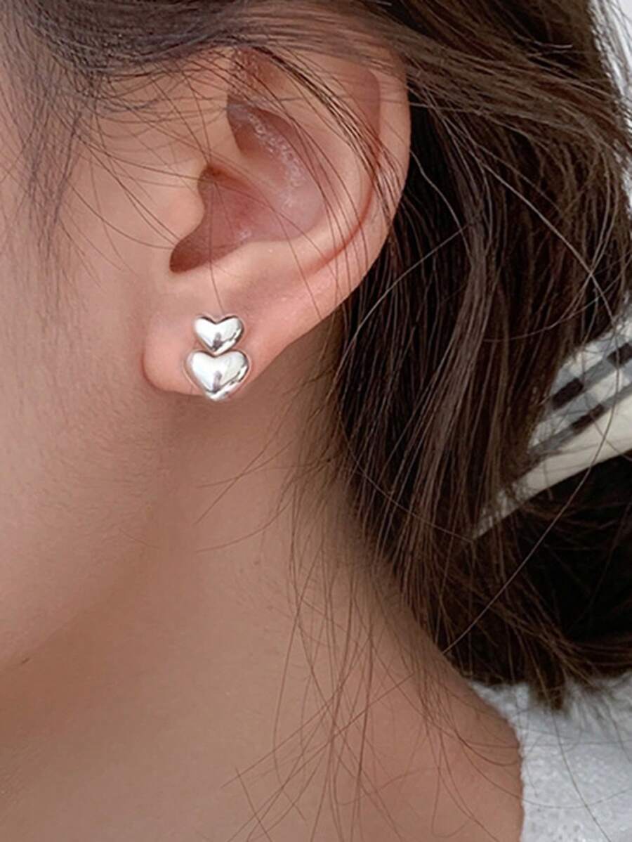 1 对时尚女士小巧可爱双心耳钉，简约风格，亮银色，适合工作或休闲装，学校，甜美，酷女孩风格，个性化耳饰礼物，适合化装舞会或日常佩戴，可作为装扮的点缀 - 銀色 - 查看 1