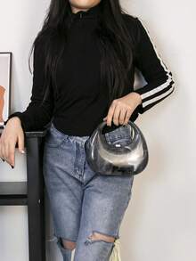 時尚漸變染圓形晚餐包,設有環形和新月裝飾,可手持或斜挎,搭配多用途金屬鏈肩帶,適用於派對和活動 - 黑與白 - 查看 6