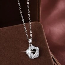 1件時尚的花形立體切割鋯石少女項鍊 - 項鍊 - 查看 9