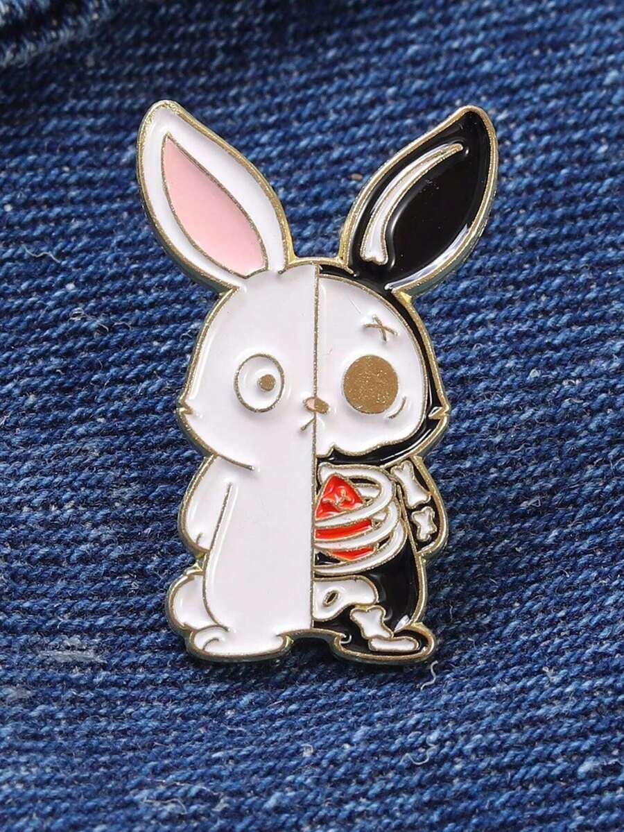 1pc Creative Black And White Skull Brooch, Personalized Alloy Enamel Badge, Lapel Pin - Multicolor - View 1