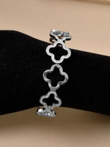 1pc Stainless Steel 18k Gold & Cubic Zirconia Hollow Out Lucky Clover Bangle With Spring Clasp, Suitable For Women As Festival Gift Valentines