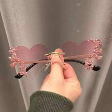 1PC Fashion Rimless Rhinestone Shining Heart Shaped Fashion Glasses Women Dancing Night Club Party Glasses - Gold - View 6