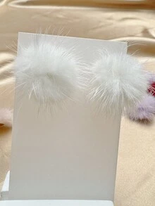 A Pair Of Fresh And Sweet Mink Fur Ball Female Ear Clip Earrings - Stud Earrings - View 6