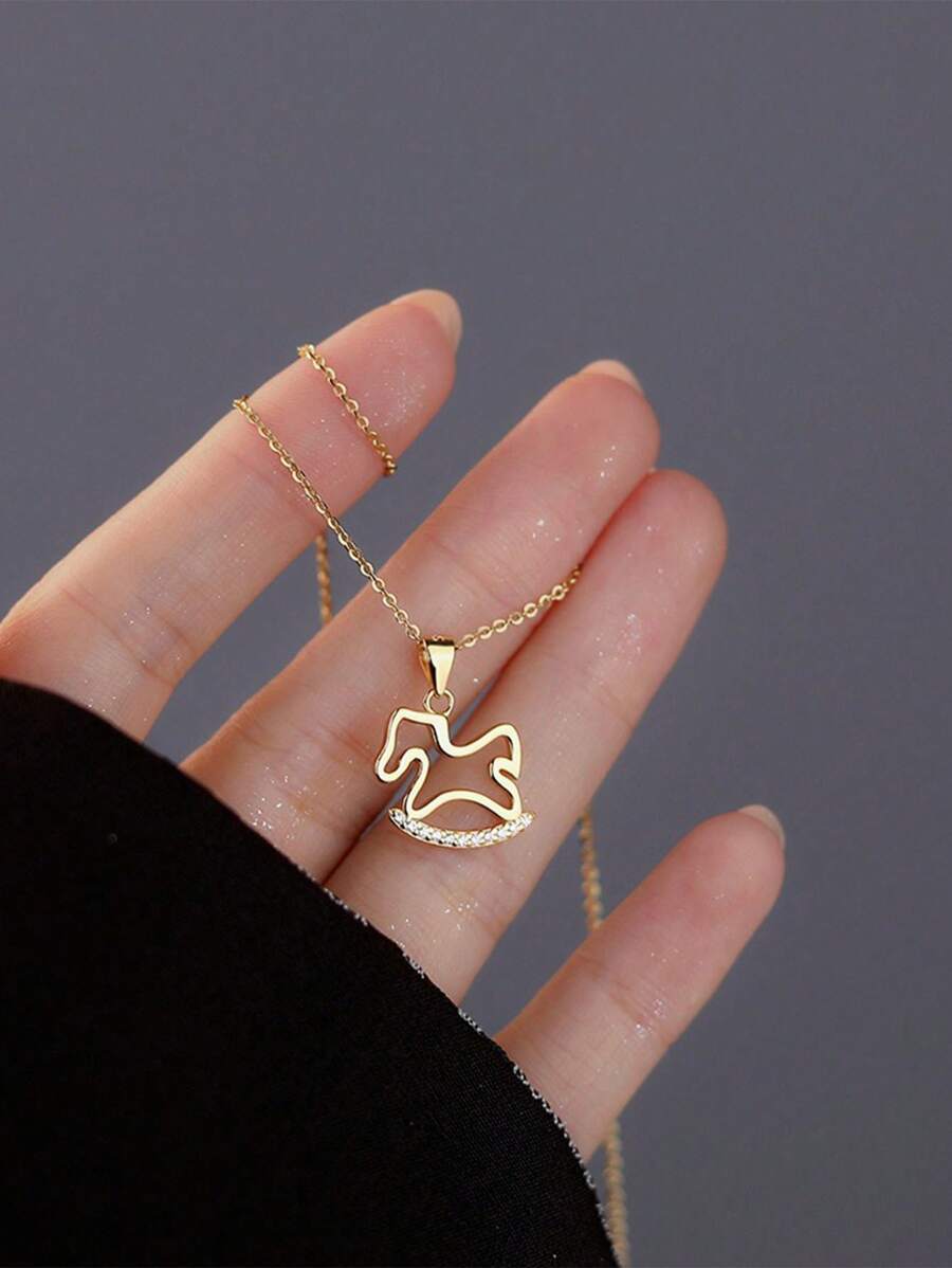 1pc Cute And Creative Luxury Diamonds-Stud Pegasus Story Necklace For Women - Yellow Gold - View 1