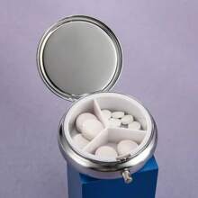 1 件口袋藥盒,緊湊型藥盒,用於日常用藥,便攜式藥盒,男女適用,小藥盒,適合旅行、錢包和口袋（銀色） - 銀色 - 查看 5