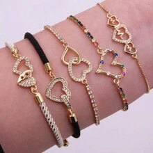 1 件心形和水钻装饰手链，送给朋友/爱人/家人的完美情人节/周年纪念礼物，适合日常佩戴 - 彩色 - 查看 1