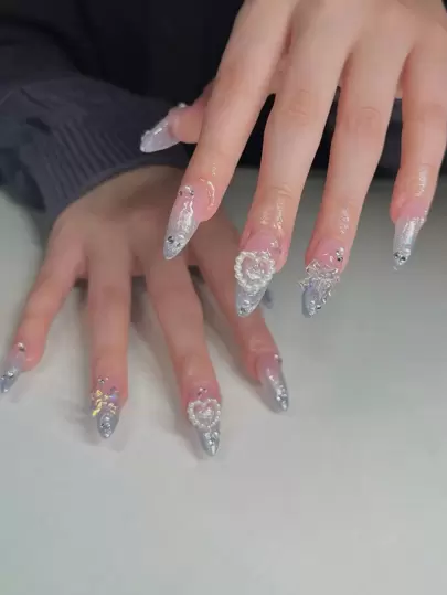 24pcs/Set Almond Shaped, Gradient, 3d, Pearl & Heart Shaped, Handmade, Point Drill, Wearable, False Nails For Nail Art, Suitable For Students, Working Women, Party, Dance, Dating & Daily Use Press On Nails Nail Supplies