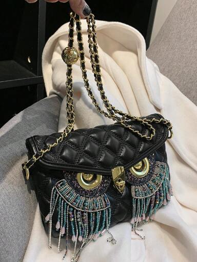 Sac à main de femme à la mode avec décoration de chaîne, strass, perle et gland. Couture en grille en forme de diamant, rabat, épaule, bandoulière, sac de soirée personnalisé, décoration de quincaillerie métallique, petit sac imprimé hibou