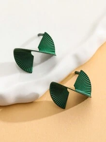 1pair Fashionable Spinning & Unique Shaped Earrings - Green - View 1