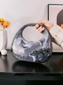 時尚漸變染圓形晚餐包,設有環形和新月裝飾,可手持或斜挎,搭配多用途金屬鏈肩帶,適用於派對和活動 - 黑與白 - 查看 1