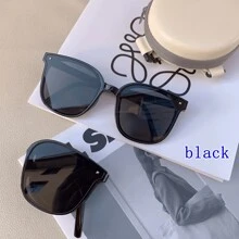1 pièce Nouvelles lunettes pliables à la mode avec étui de transport portable, accessoires de plage pour femmes. de base pour tenues de femmes automnales et hivernales, affaires, décontracté. Cadeaux pour les vacances d'été à la plage, l'extérieur et les voyages.