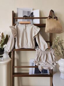 Conjunto de ropa de primavera para bebé niña con blusa de pana y pantalones cortos tipo cubre pañal con volantes encantadores y ropa de cubierta en color beige - Albaricoque - Ver 2