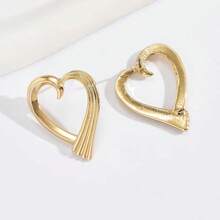 1pair European And American Style Creative Heart Shaped Stud Earrings - Gold Heart Earrings - View 2