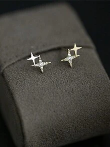 1pair Sparkling Small Star & Cz Stone Simple & Sophisticated Gold Plated Stud Earrings - Yellow Gold - View 5