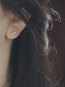 1pair Sparkling Small Star & Cz Stone Simple & Sophisticated Gold Plated Stud Earrings - Yellow Gold - View 2