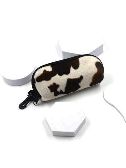 1 PC Soft Plush Cow Print Eyeglass Pouch /Passport Holder / Sunglasses Case Glasses Accessories For Men And Women