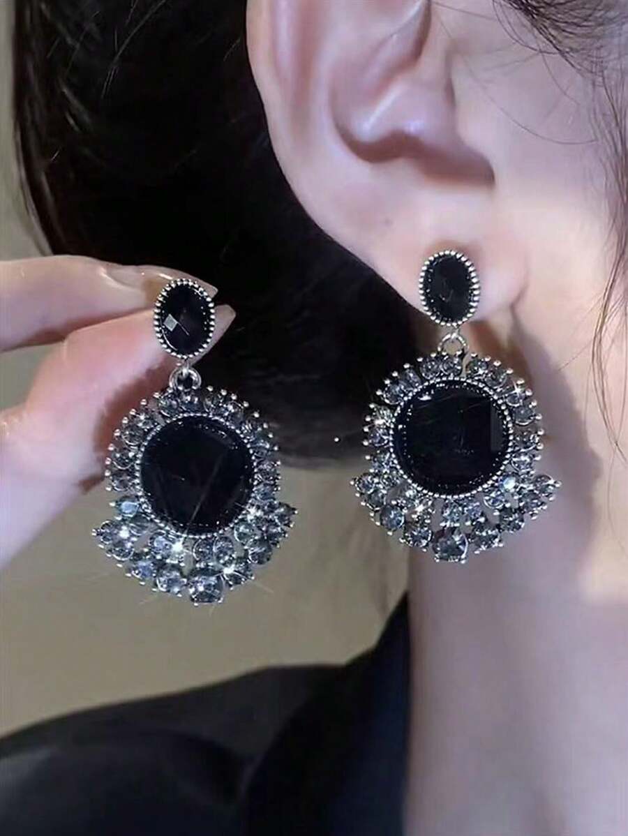 1pair Luxury Heavy Duty Black Glass Crystal Vintage Earrings, Fashionable Exaggerated Personalized Ear Drops For Women Daily Wear - Black Pendant - View 1